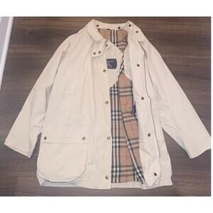 EUC Burberrys Vintage Burberry Nova Check Lined Jacket Oversized Cream Coat MED